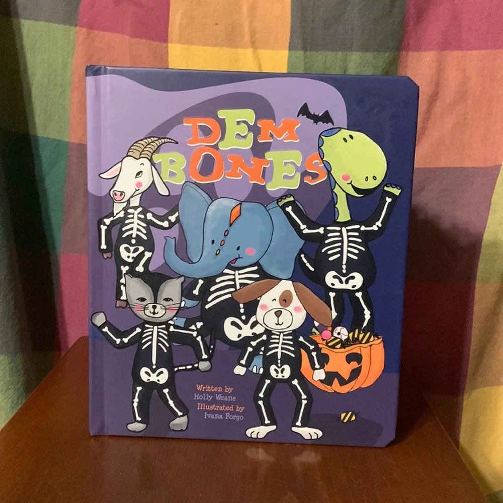 Children’s Halloween 🎃 Book- SILLY - Favorite Childhood Tune- Dem Bones